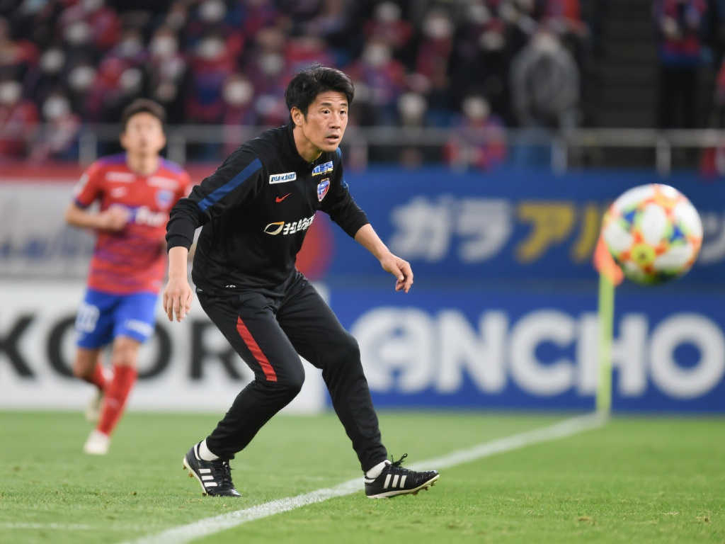 他曾在多场 他曾在多场