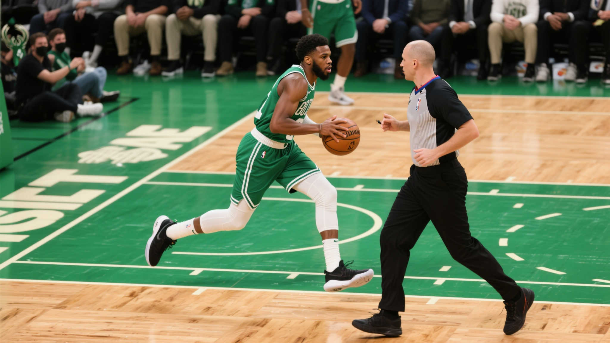 场比赛中展 场比赛中展