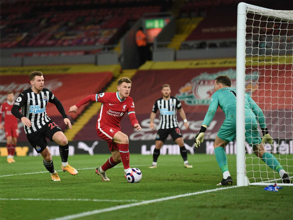 坚持不懈的 坚持不懈的